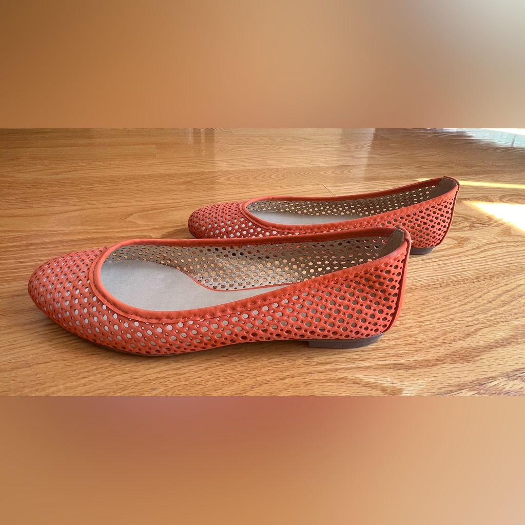French Soles Ny Fs/Ny Women's League Orange Nubuck Ballet Flats, 8.5